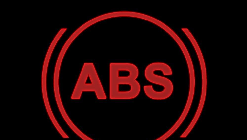 Étape 4 sur 6 : Diagnostiquer les feux d'avertissement de l'ABS